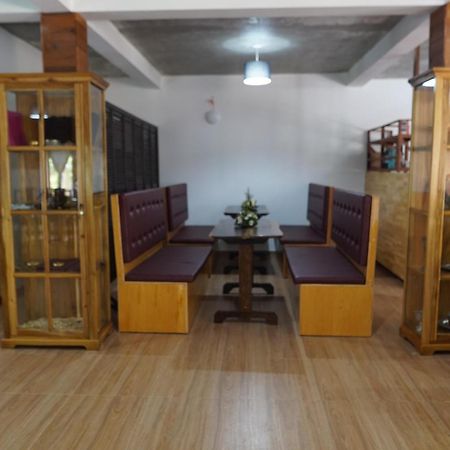 Angkor Dino B&B Сіємреап Екстер'єр фото