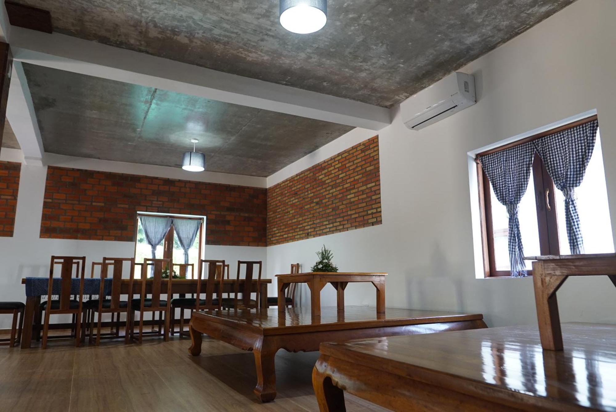 Angkor Dino B&B Сіємреап Екстер'єр фото